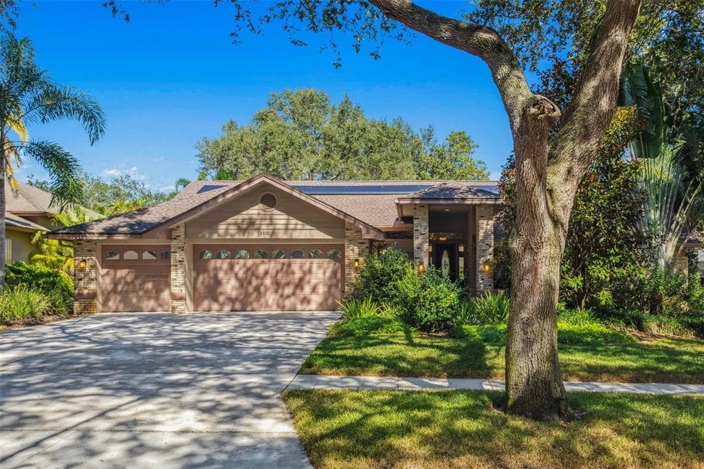 2930 ELYSIUM WAY CLEARWATER, FL 33759