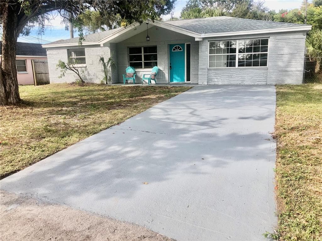 5325 AVERY ROAD NEW PORT RICHEY, FL 34652