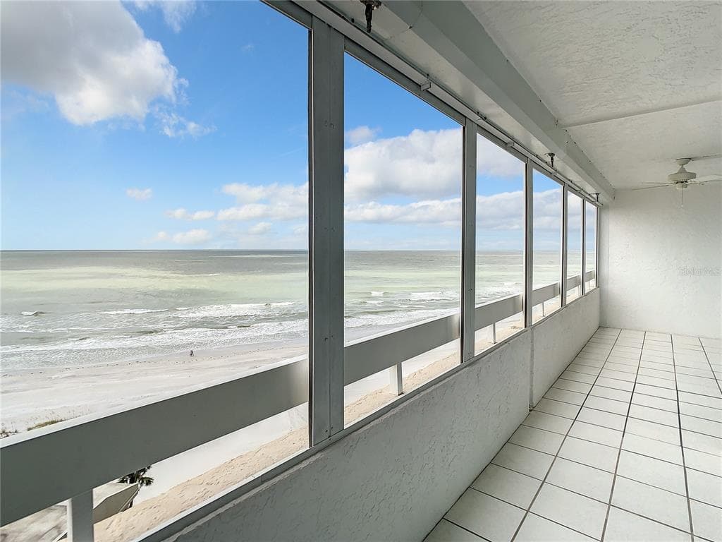 17900 GULF BOULEVARD UNIT 10B REDINGTON SHORES, FL 33708