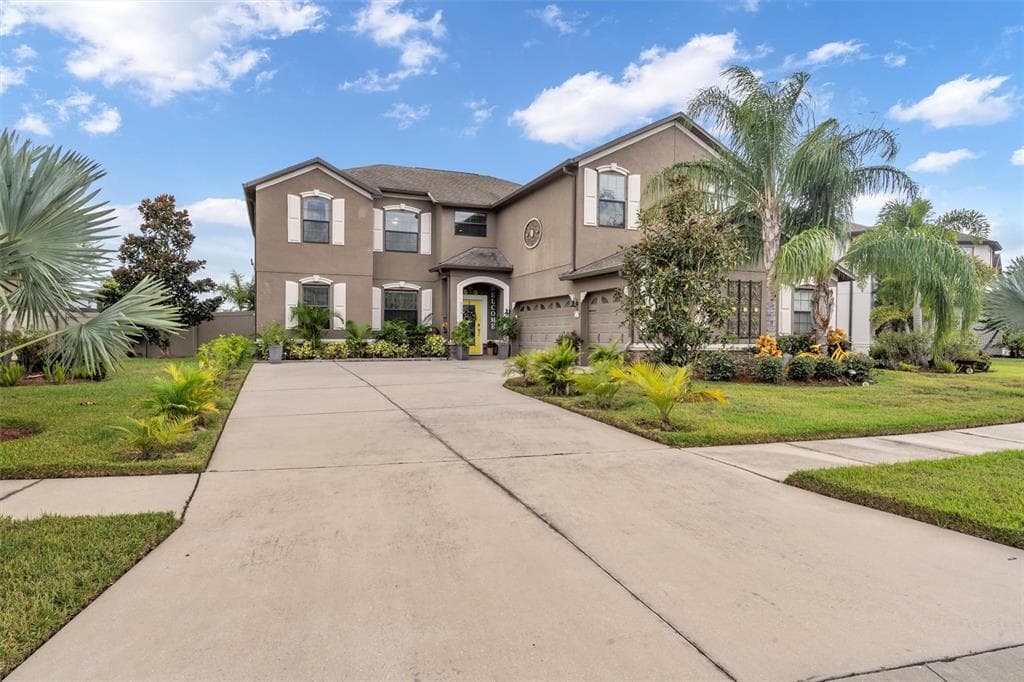 5038 IVORY STONE DRIVE WIMAUMA, FL 33598