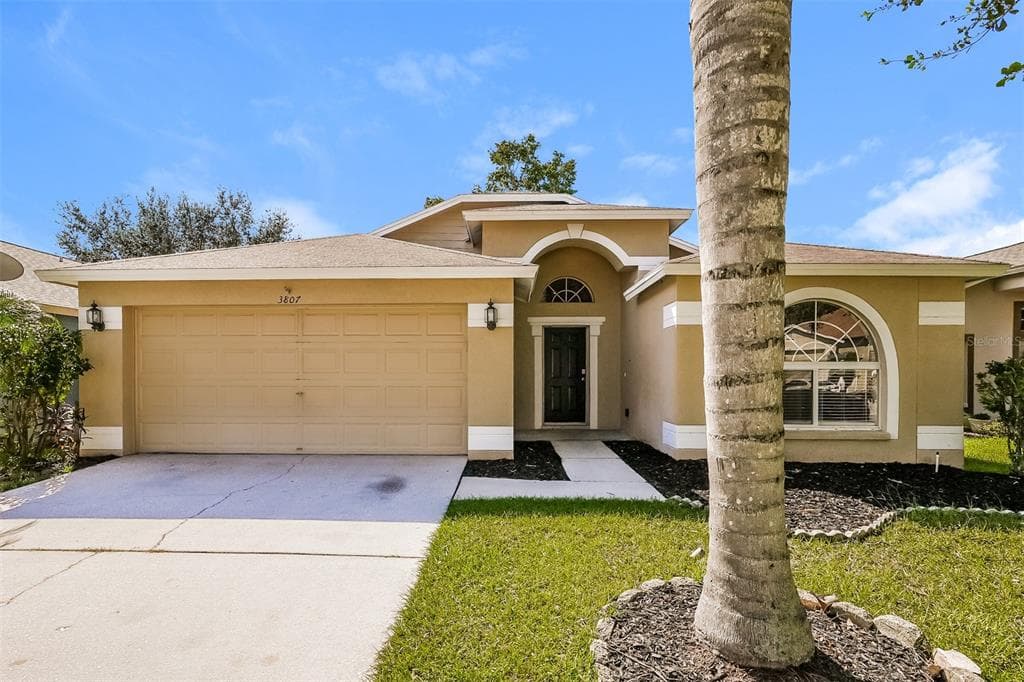 3807 LOCKRIDGE DRIVE LAND O LAKES, FL 34638