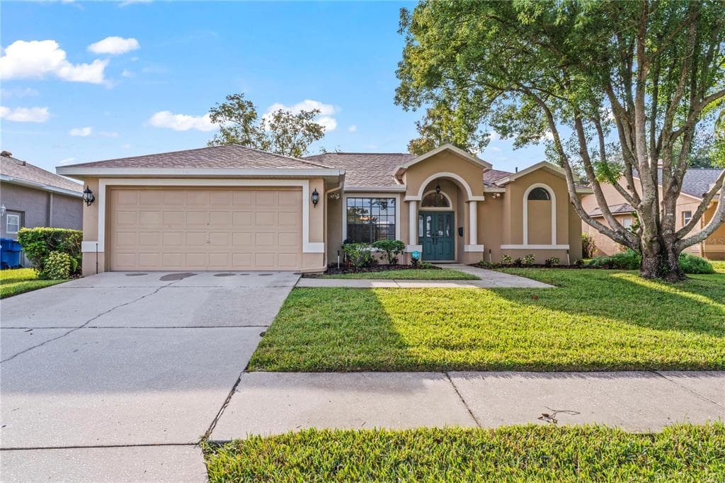 22630 WILLOW LAKES DRIVE LUTZ, FL 33549