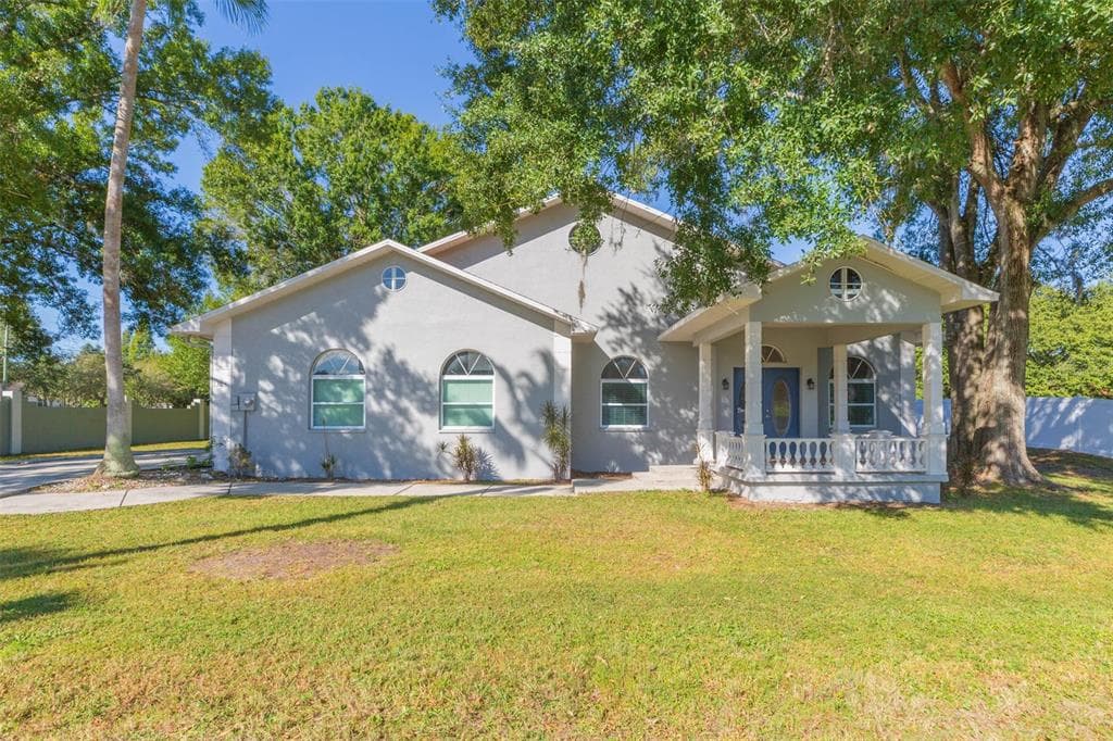 7304 KESHISHIAN COURT LAKELAND, FL 33810