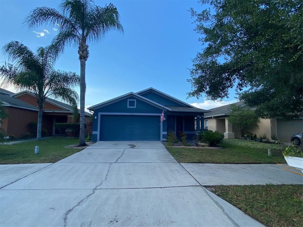 31127 MASENA DRIVE WESLEY CHAPEL, FL 33545