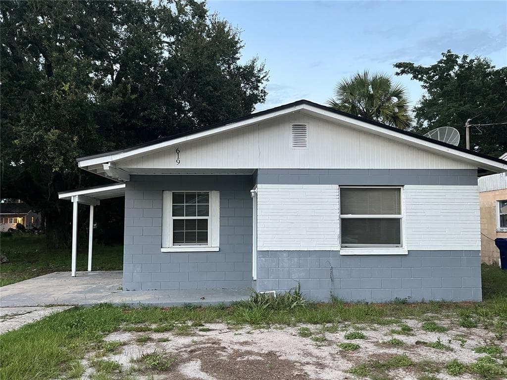 619 AVENUE S NE WINTER HAVEN, FL 33881