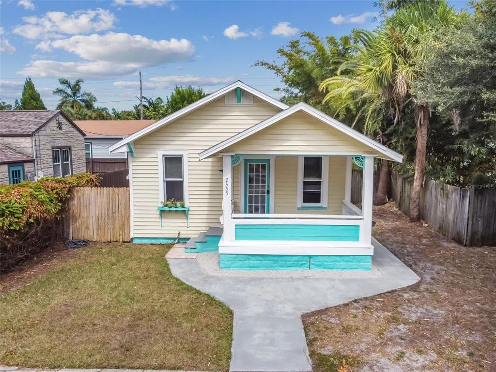 2355 BURLINGTON AVENUE N ST PETERSBURG, FL 33713