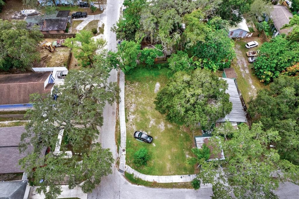 4241 E PALIFOX STREET TAMPA, FL 33610