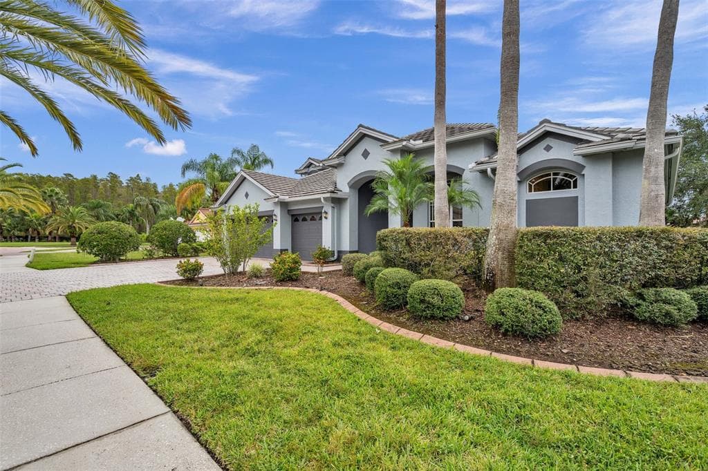 10813 BARBADOS ISLE DRIVE