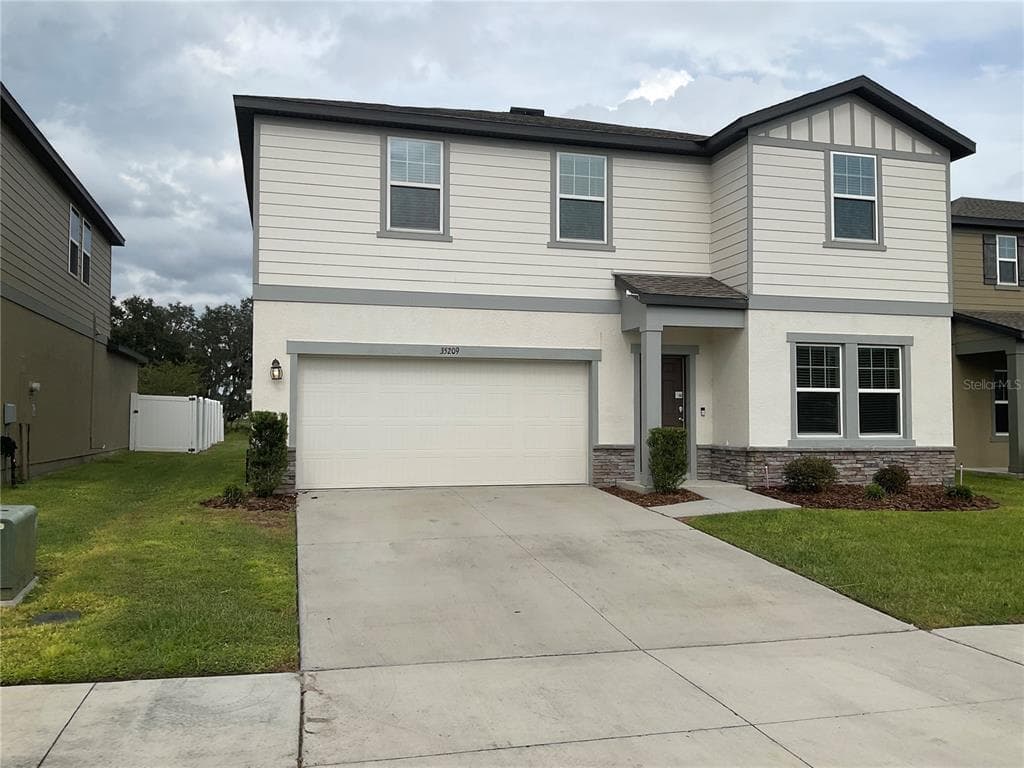 35209 DAISY MEADOW LOOP ZEPHYRHILLS, FL 33541