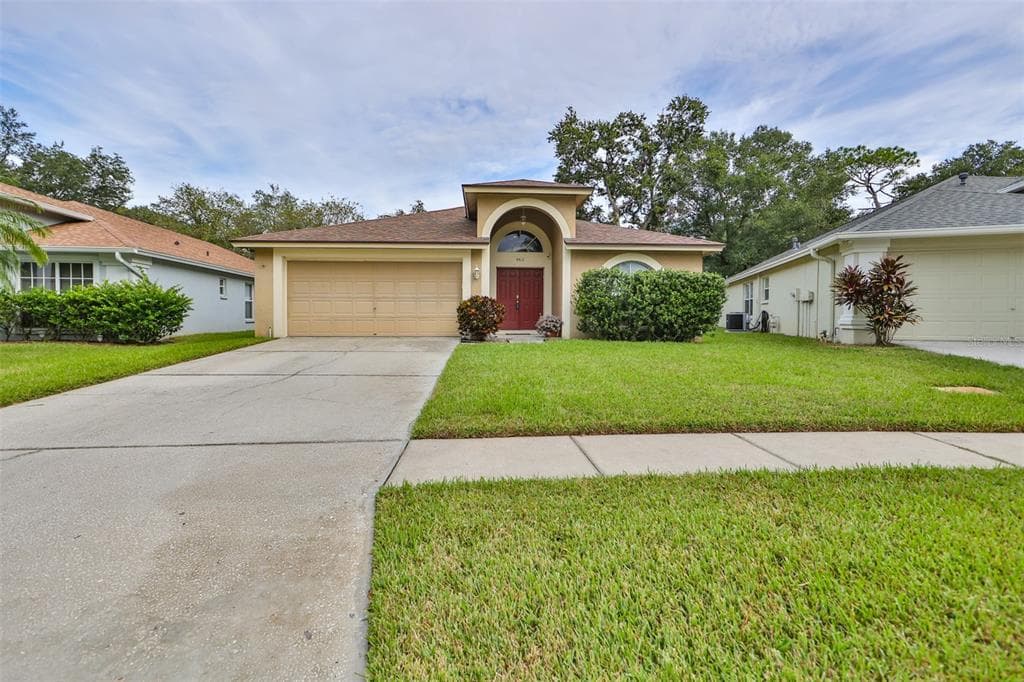 4412 PRESTON WOODS DRIVE VALRICO, FL 33596
