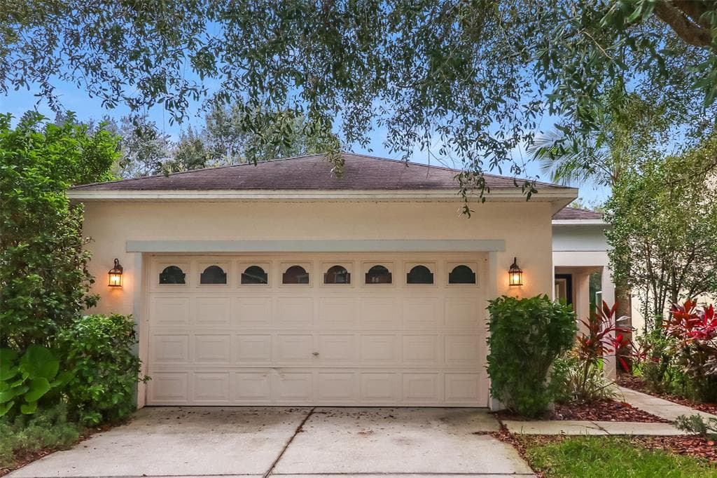 2503 SILVERMOSS DRIVE WESLEY CHAPEL, FL 33544