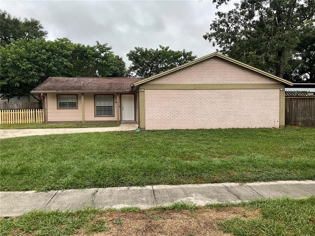 1730 ELISE MARIE DRIVE SEFFNER, FL 33584