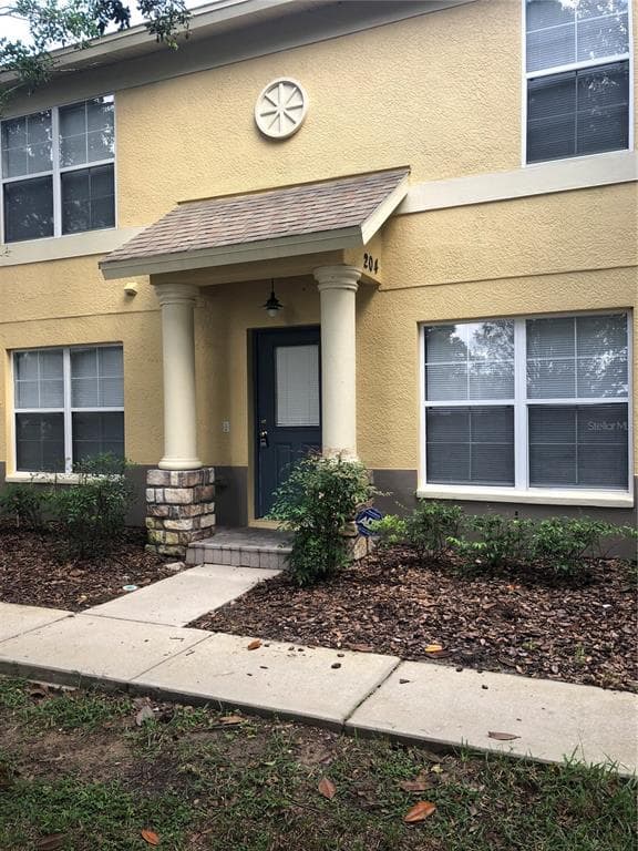 204 DRAW BRIDGE LANE UNIT 204 VALRICO, FL 33594