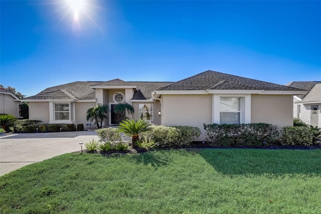 4470 PRO AM AVENUE E BRADENTON, FL 34203