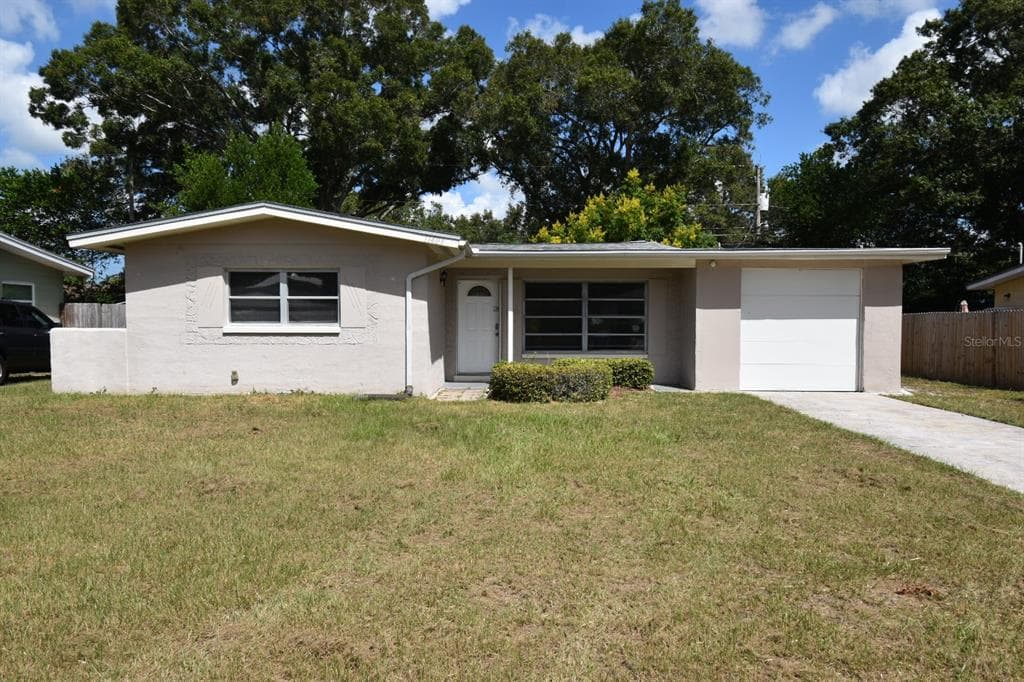 11409 116TH AVENUE SEMINOLE, FL 33778