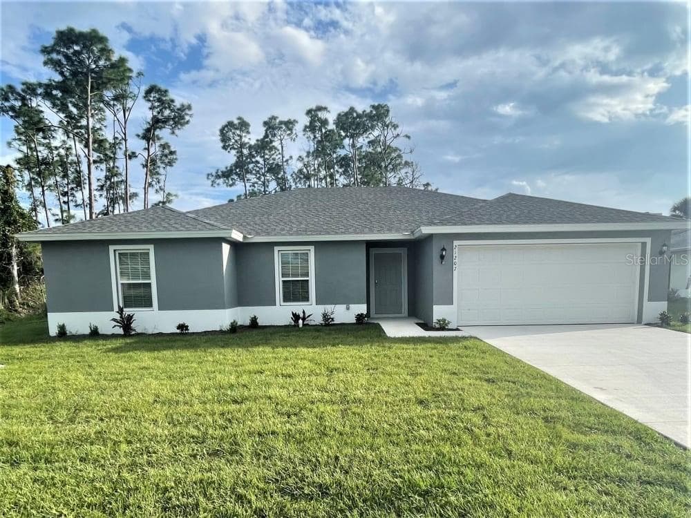 21207 GAYLORD AVENUE PORT CHARLOTTE, FL 33954