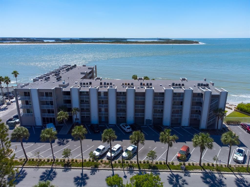 200 1 AVENUE UNIT 310 ST PETE BEACH, FL 33706