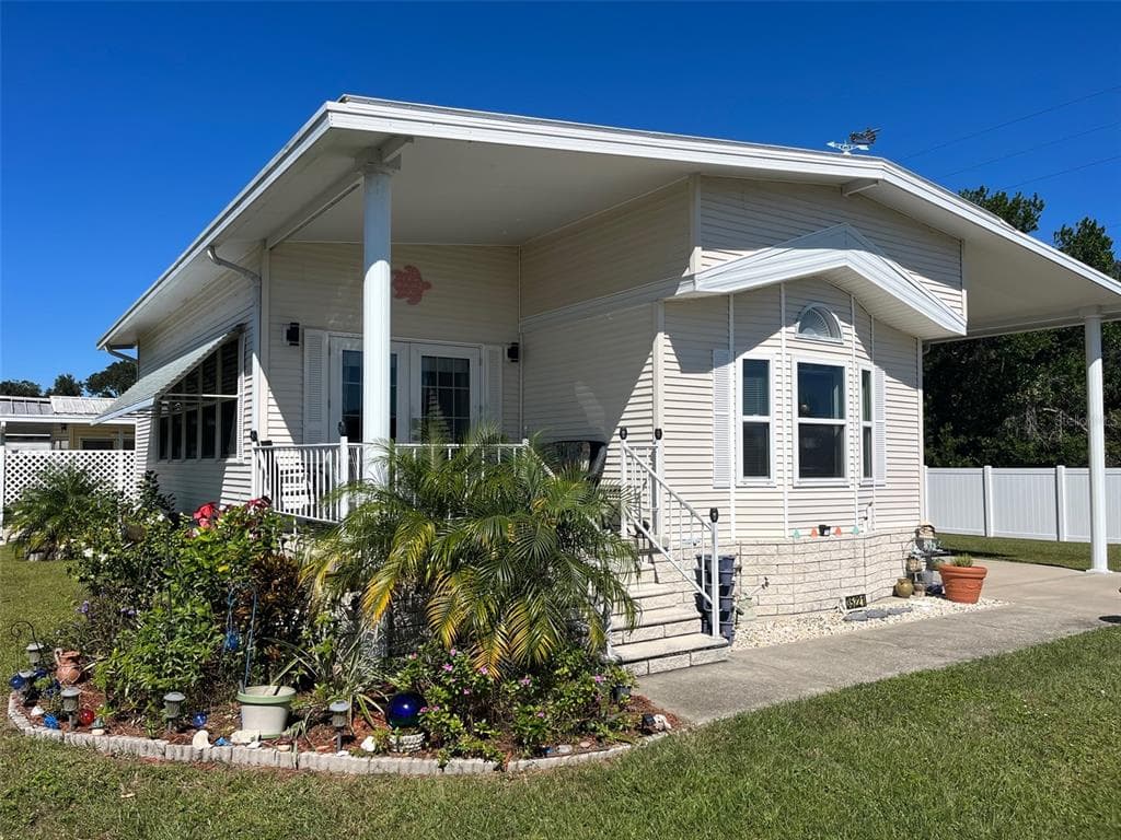 35221 TIFFANI COURT ZEPHYRHILLS, FL 33541