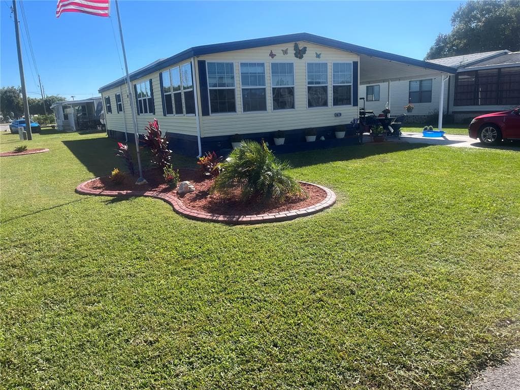 36720 NILES DRIVE ZEPHYRHILLS, FL 33542