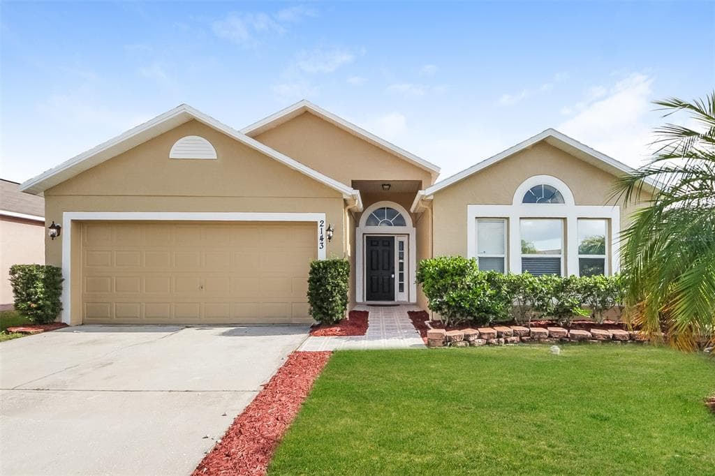 2143 MARISOL LOOP KISSIMMEE, FL 34743