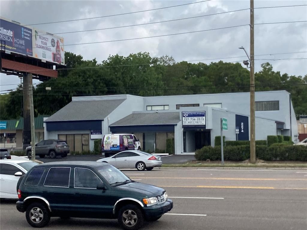 2274 STATE ROAD 580 CLEARWATER, FL 33763