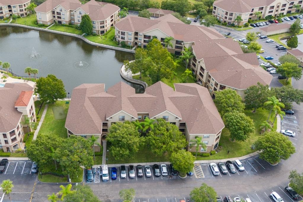 1640 VILLA CAPRI CIRCLE UNIT 210 ODESSA, FL 33556