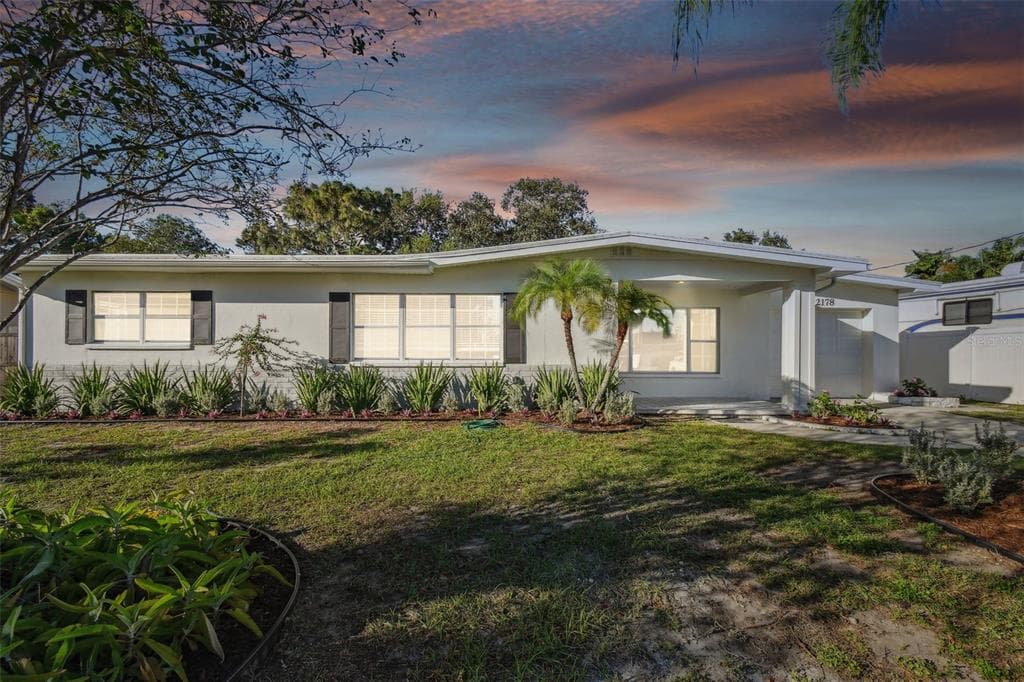2178 BURNICE DRIVE CLEARWATER, FL 33764