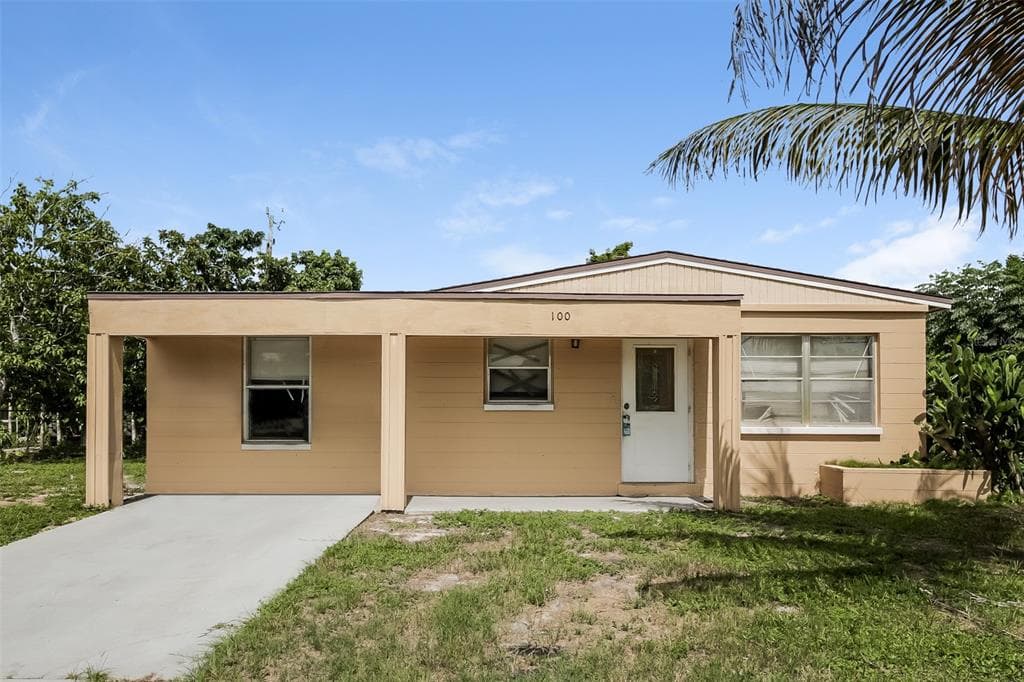 100 APACHE STREET LEHIGH ACRES, FL 33936
