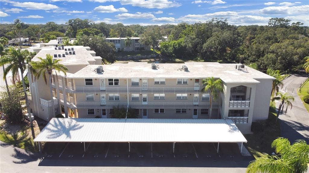 948 VIRGINIA STREET UNIT 108 DUNEDIN, FL 34698