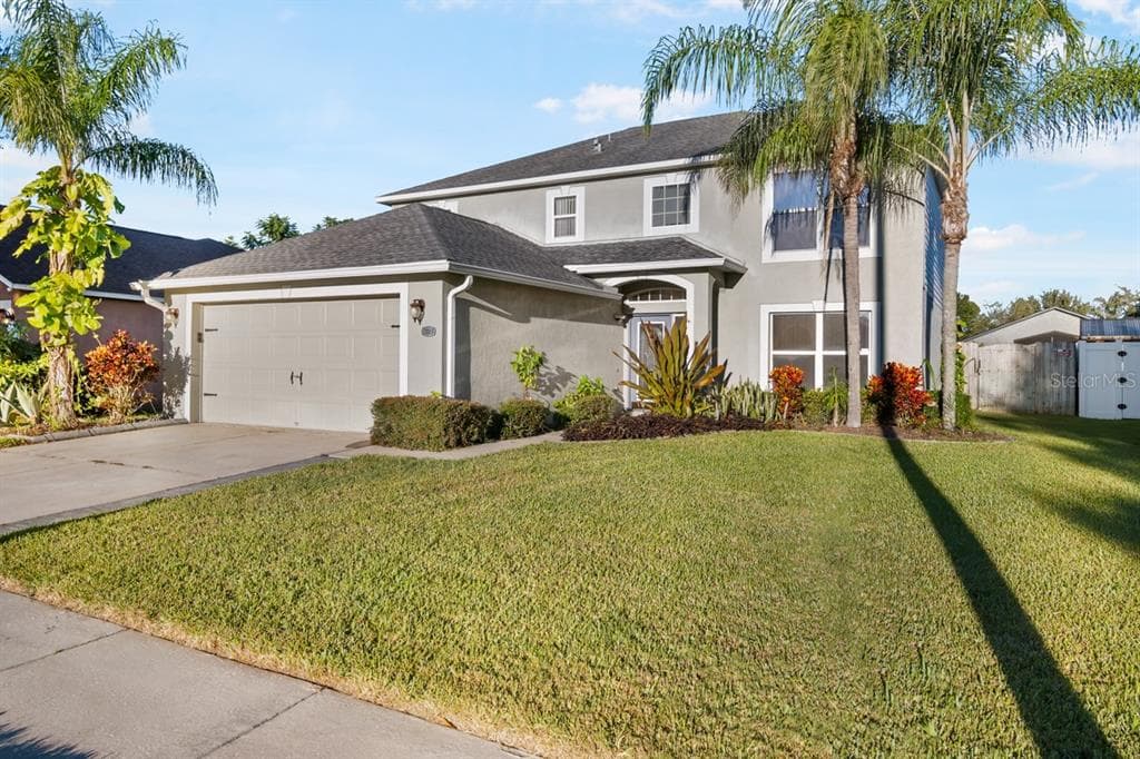 12917 KINGS LAKE DRIVE GIBSONTON, FL 33534