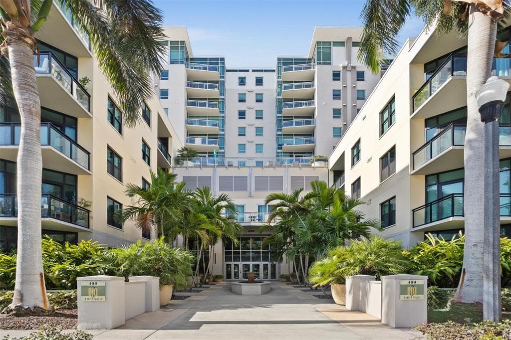 400 4TH AVENUE S UNIT 602 ST PETERSBURG, FL 33701