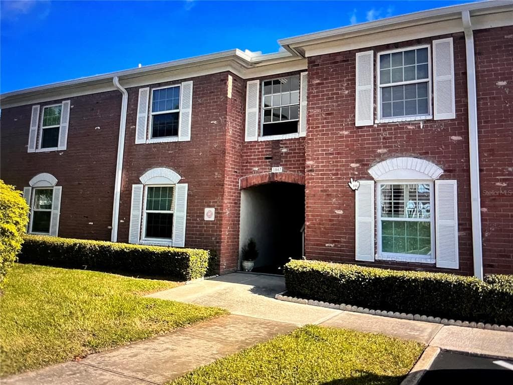 3847 35TH WAY S UNIT 108 ST PETERSBURG, FL 33711