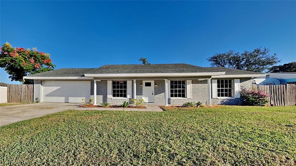 866 FRUITLAND DRIVE DELTONA, FL 32725