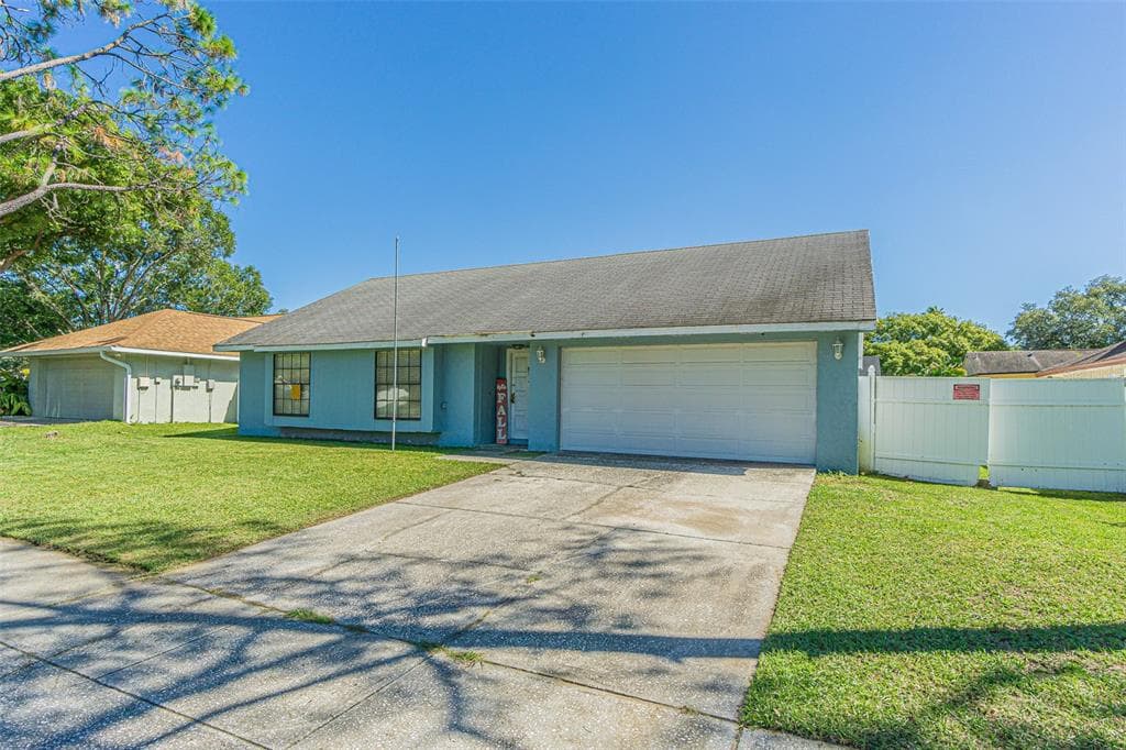 15817 CRYING WIND DRIVE TAMPA, FL 33624
