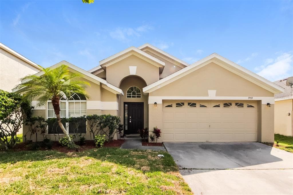 959 TRAMELLS TRAIL KISSIMMEE, FL 34744