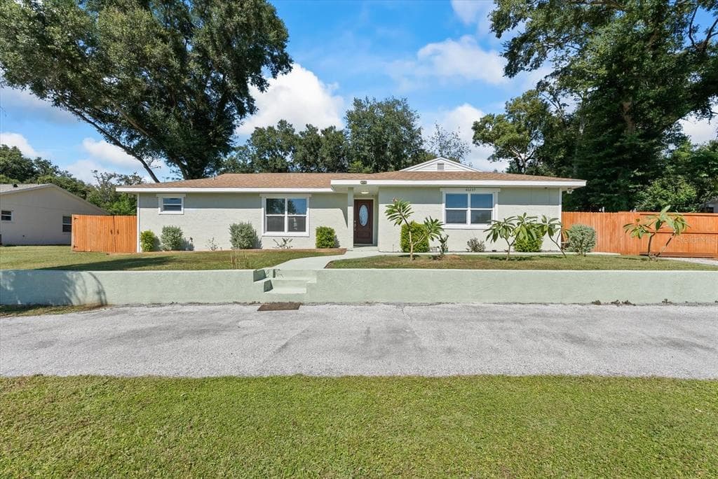 40237 TROTTER LANE DADE CITY, FL 33525