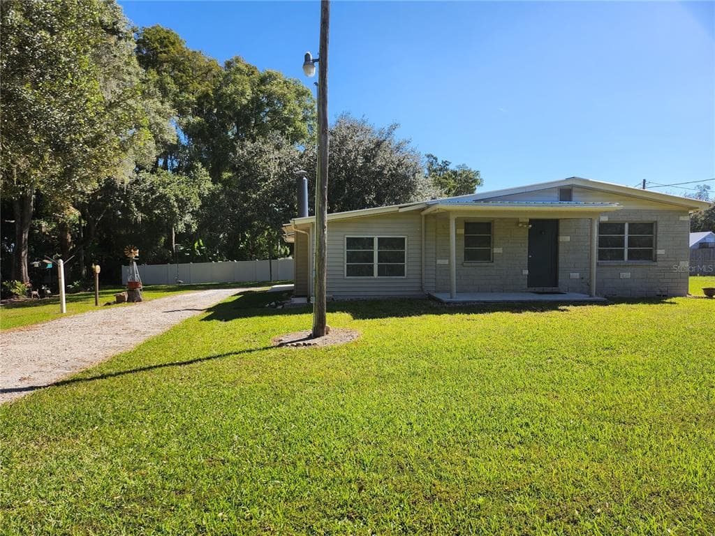 5706 FIVE ACRE ROAD PLANT CITY, FL 33565