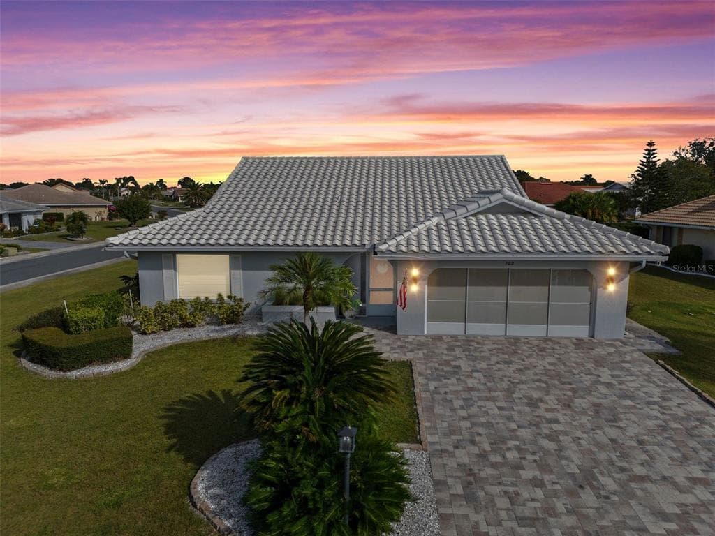 702 ELKHORN ROAD SUN CITY CENTER, FL 33573