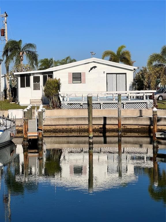 1 PORT DRIVE VENICE, FL 34285