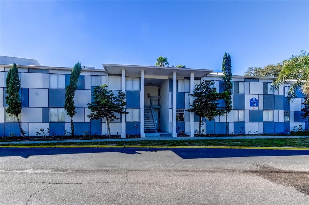 13300 WALSINGHAM ROAD UNIT 112 LARGO, FL 33774