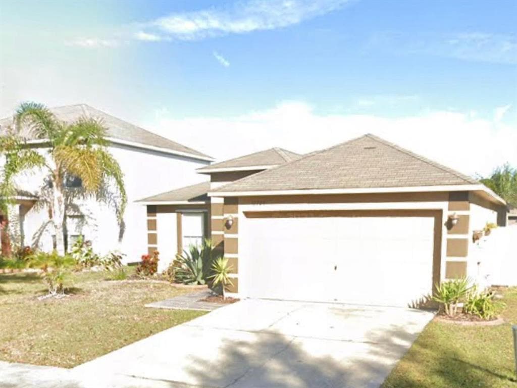 12720 KINGS LAKE DRIVE