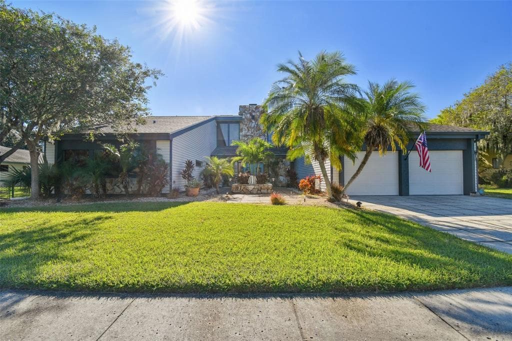 110 FERNBROOK ROAD OLDSMAR, FL 34677