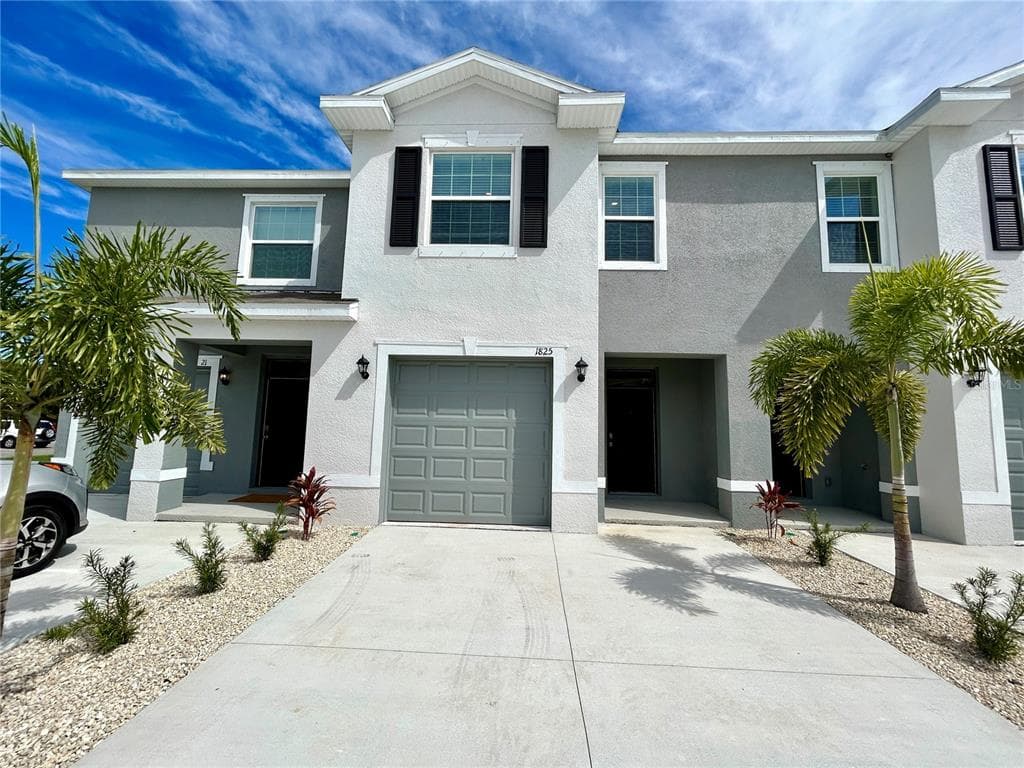 1825 PLEASANT MAPLE COURT BRADENTON, FL 34211