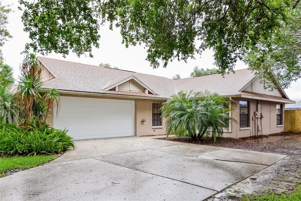 1404 SHELL FLOWER DRIVE BRANDON, FL 33511