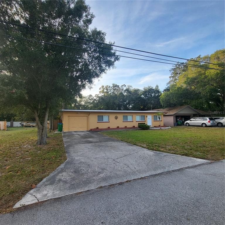 1612 SUMMERDALE DRIVE CLEARWATER, FL 33764