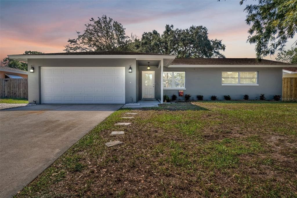 809 ORANGEVIEW DRIVE LARGO, FL 33778