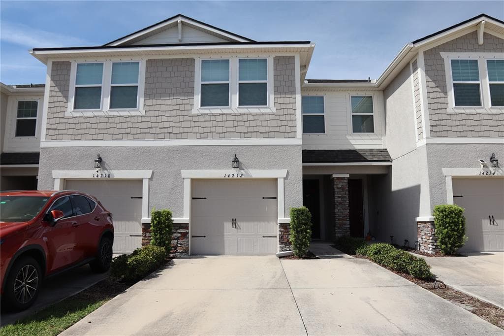 14212 PONDHAWK LANE TAMPA, FL 33625