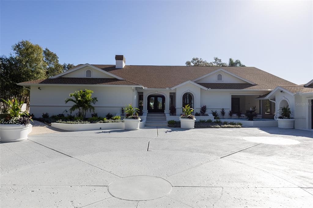 5001 TROYDALE ROAD TAMPA, FL 33615