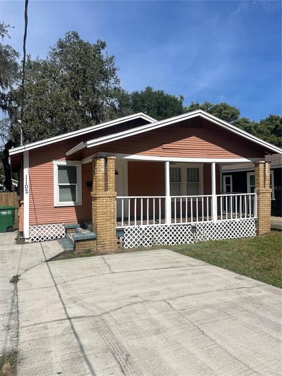 1102 E LOUISIANA AVENUE TAMPA, FL 33603