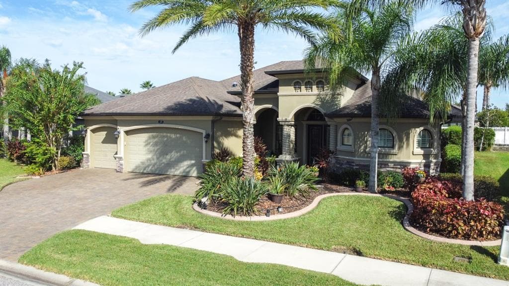 7206 LEAF BLADE LANE
